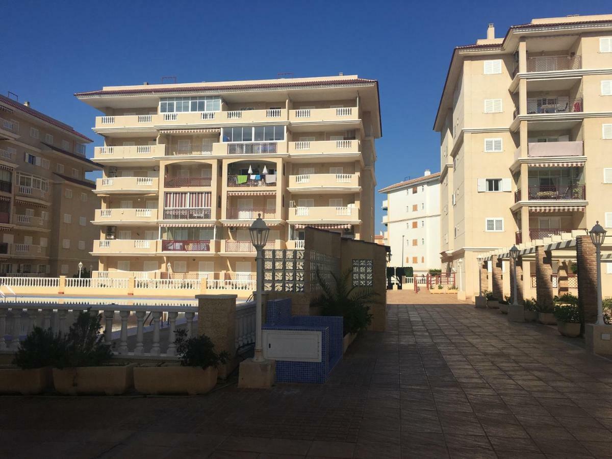 Sea View Apartament La Mata  Ngoại thất bức ảnh